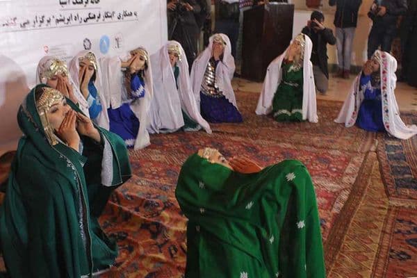آخومچی /Âxumĉay‏/