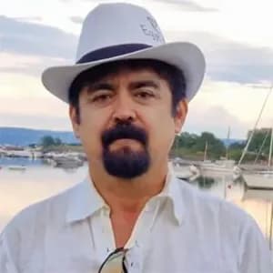 Hamza Vaezi
