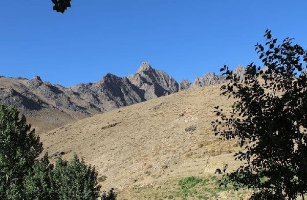 آبزوارعلی /Âb_zavâr_Ali/