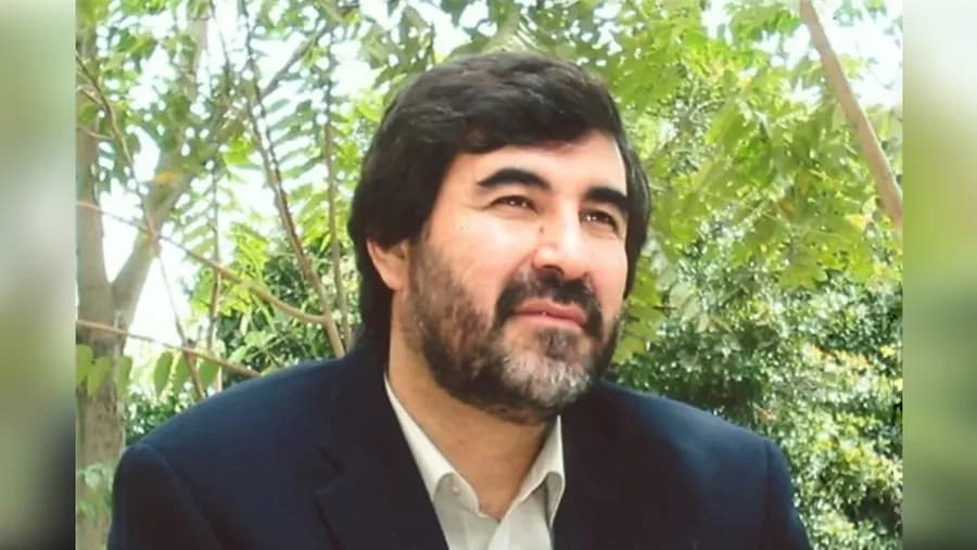 تقویم هزاره: کشتهشدن سید مصطفی کاظمی و شماری از نمایندگان شورای ملی و دانشآموزان در بغلان