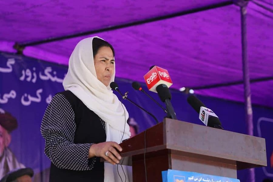 ایلخانی، صفورا (۱۳۵۷ ش)