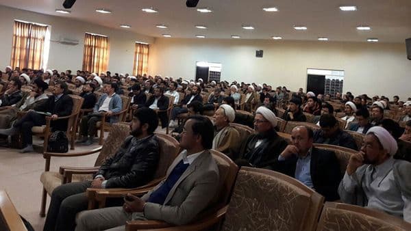 نشست نقد و بررسی دانشنامه هزاره در قم